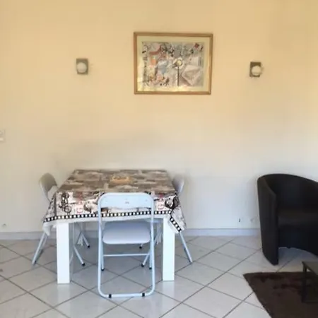 Apartment Nice Les Pins Parasols Cannes