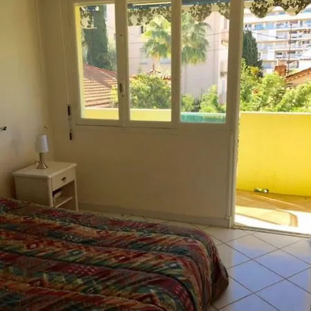 Apartment Nice Les Pins Parasols