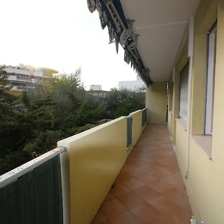 Nice Les Pins Parasols Apartment Cannes